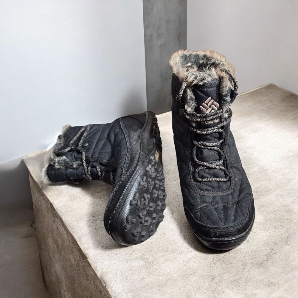 Columbia Ice Maiden Shorty Black Winter Boots Women's 7.5 Faux Fur Quilted